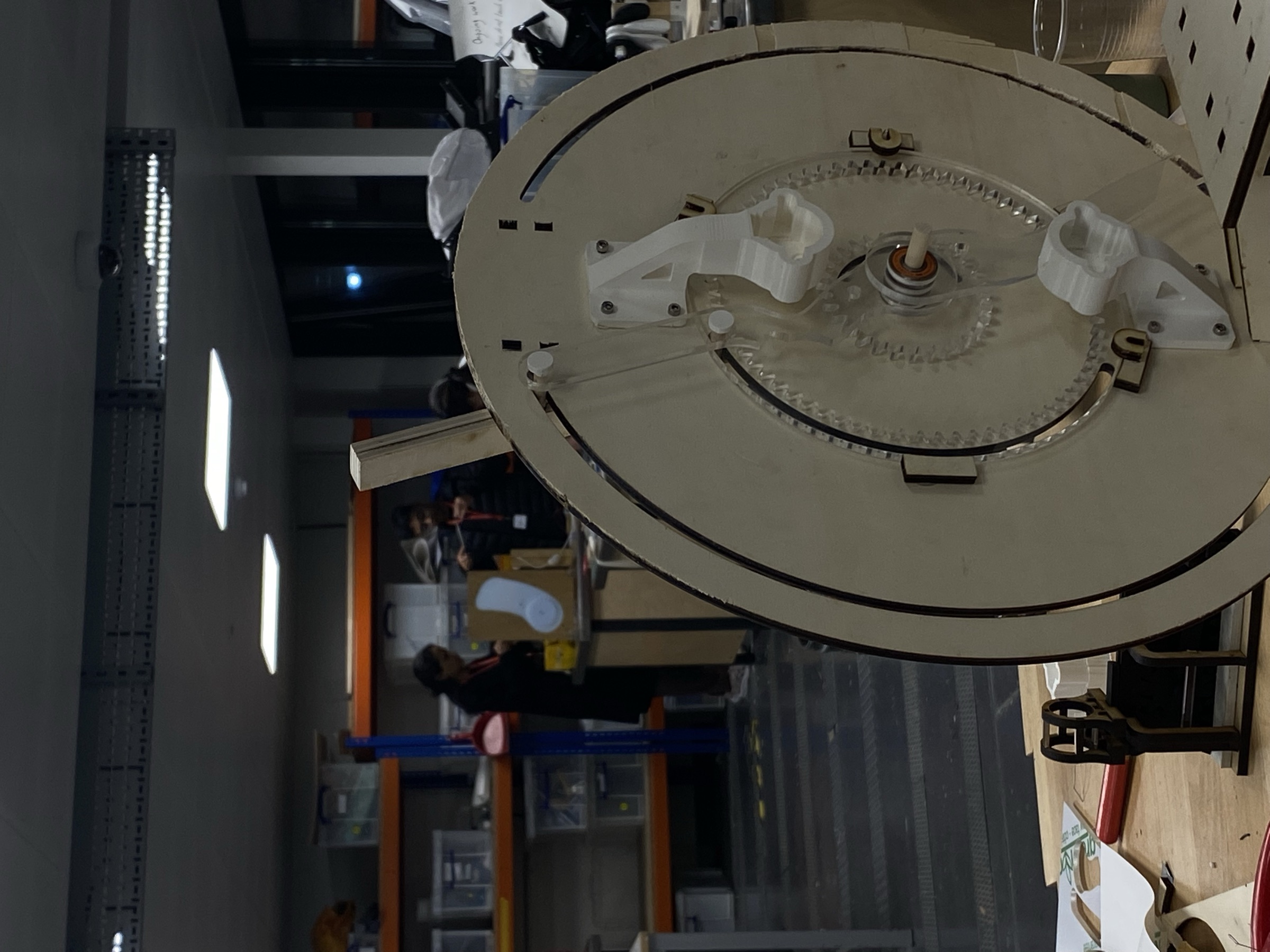 The proto had some planetary gear action.